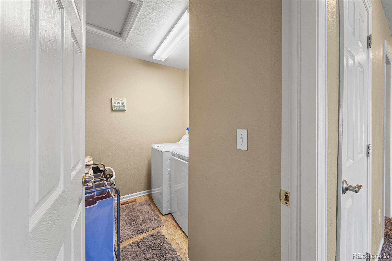 MLS Image #28 for 25503 e 5th avenue,aurora, Colorado