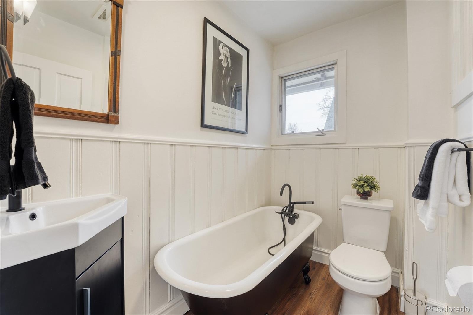 MLS Image #26 for 920  olive street,denver, Colorado