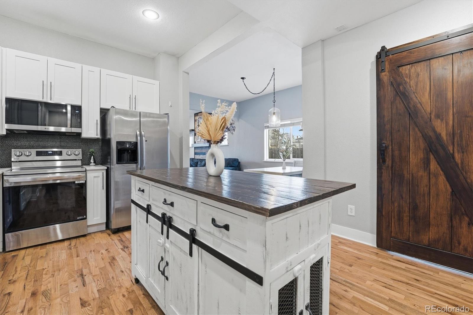 MLS Image #17 for 2073 s logan street,denver, Colorado
