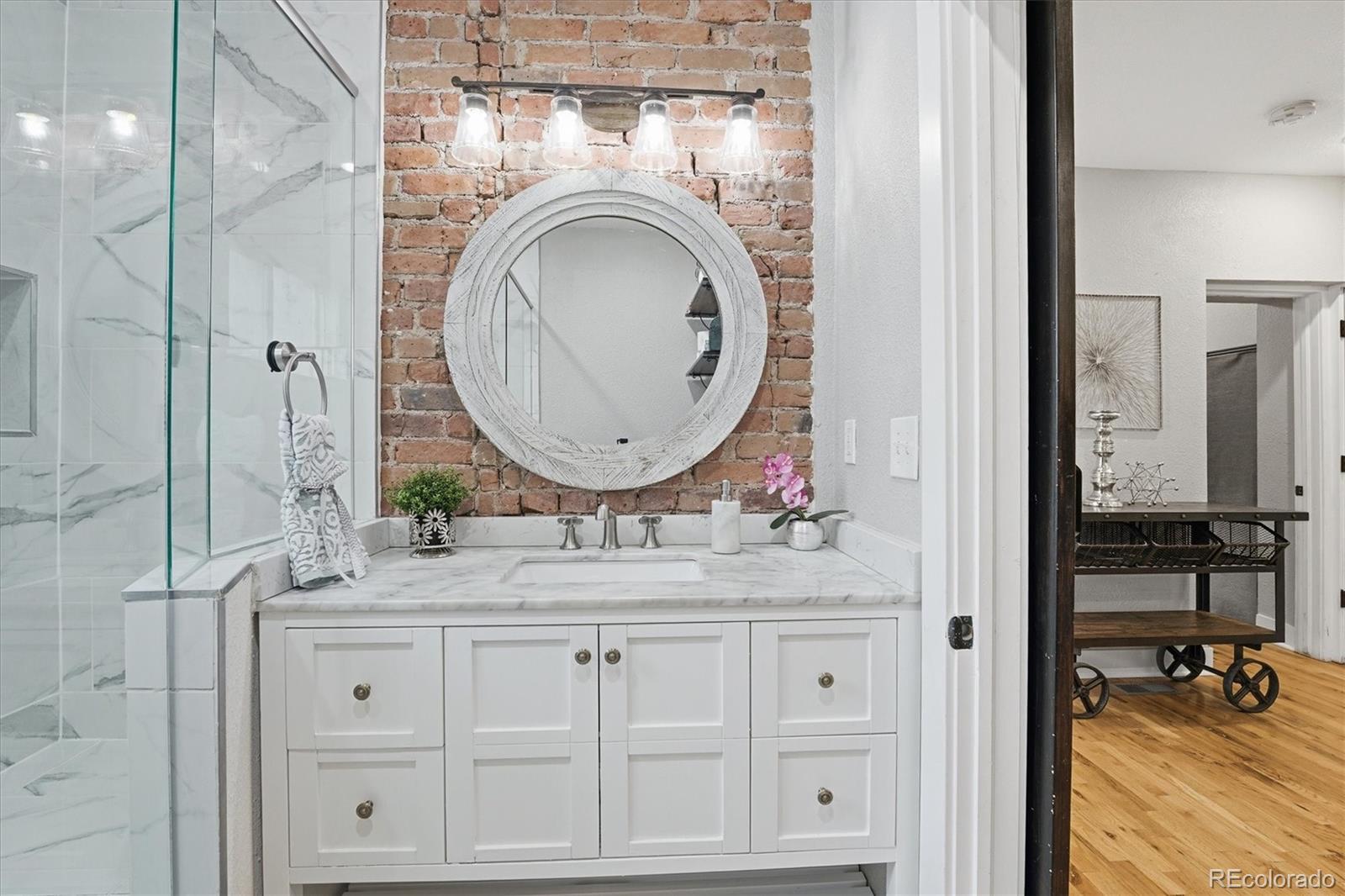 MLS Image #31 for 2073 s logan street,denver, Colorado