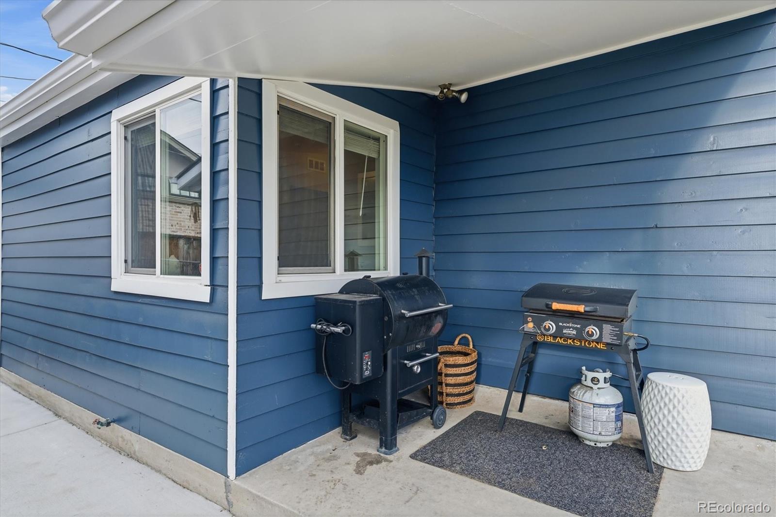 MLS Image #39 for 2073 s logan street,denver, Colorado