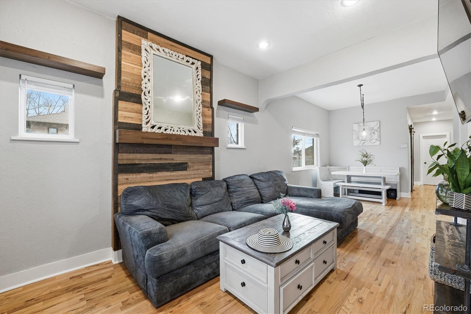 MLS Image #8 for 2073 s logan street,denver, Colorado