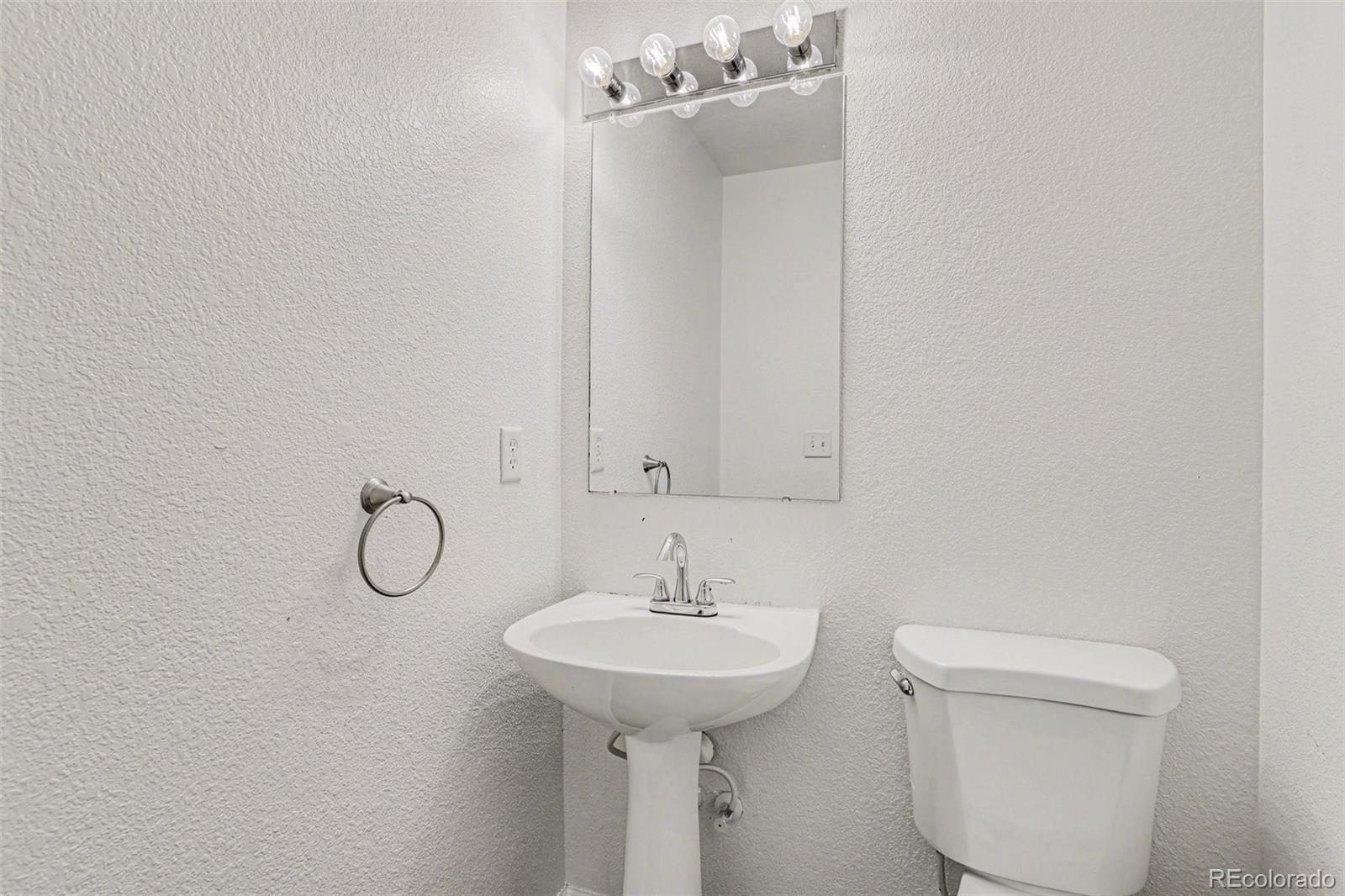 MLS Image #13 for 15362 e 100th court,commerce city, Colorado