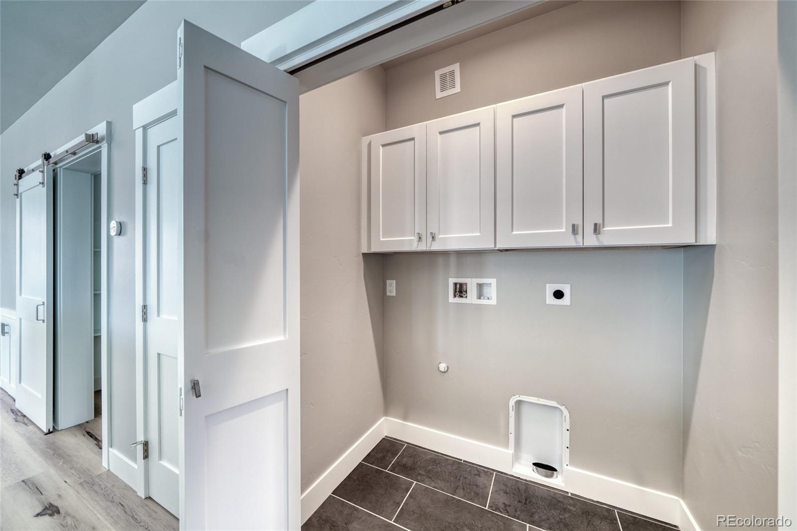 MLS Image #14 for 327  palmer street,salida, Colorado
