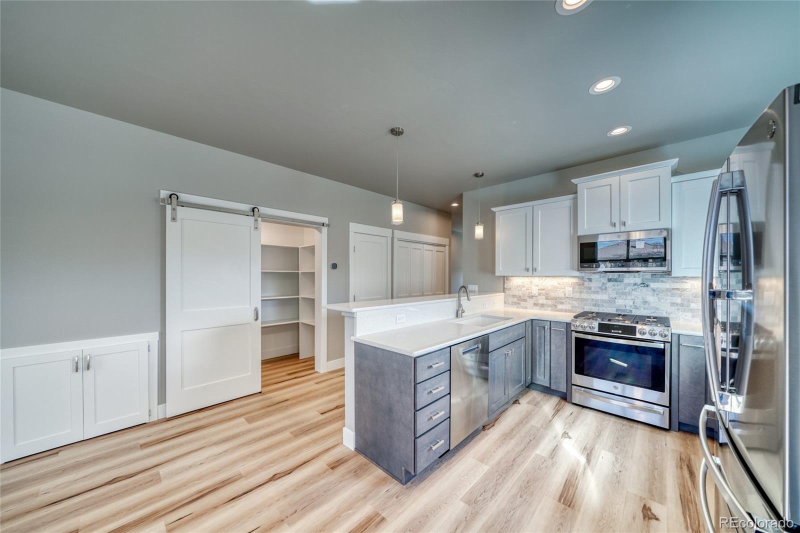 MLS Image #8 for 327  palmer street,salida, Colorado