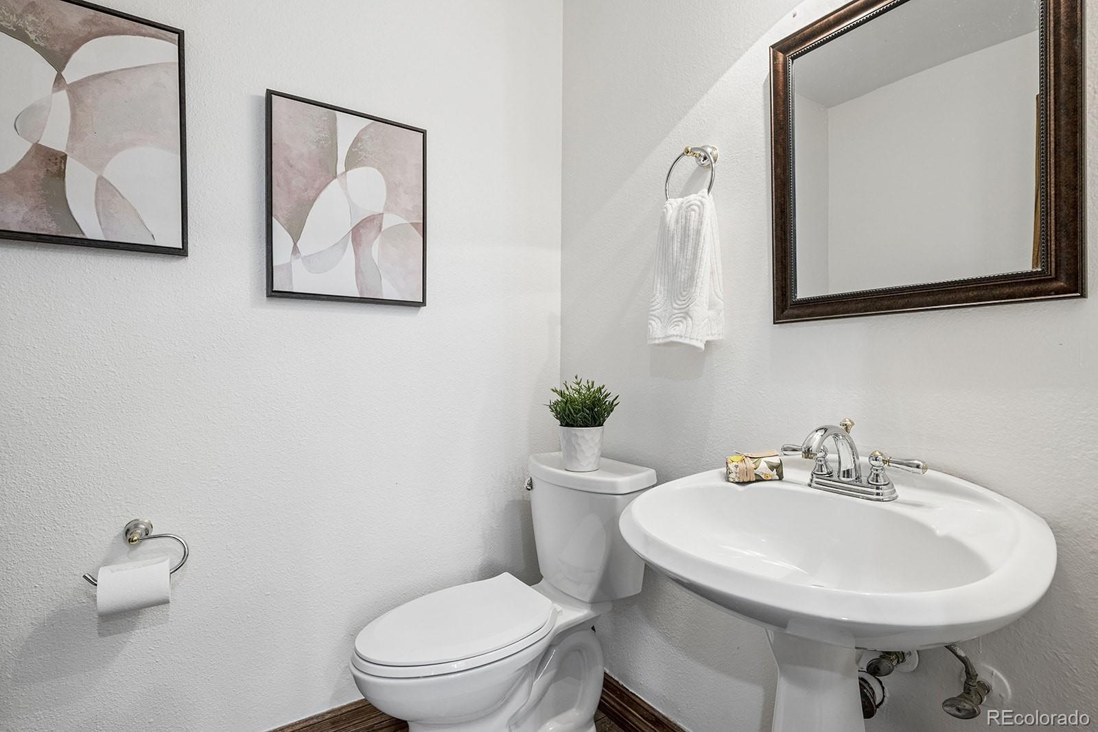 MLS Image #13 for 2144 n franklin street,denver, Colorado