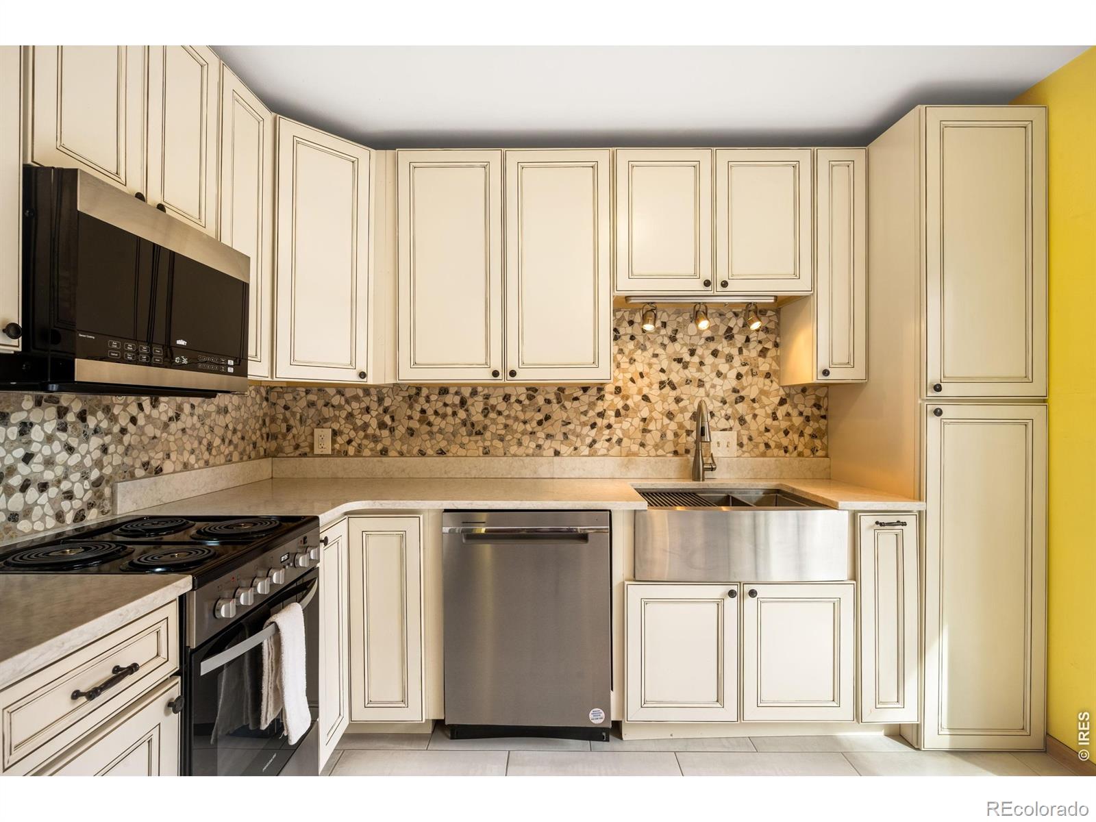 MLS Image #7 for 3870  broadway street,boulder, Colorado