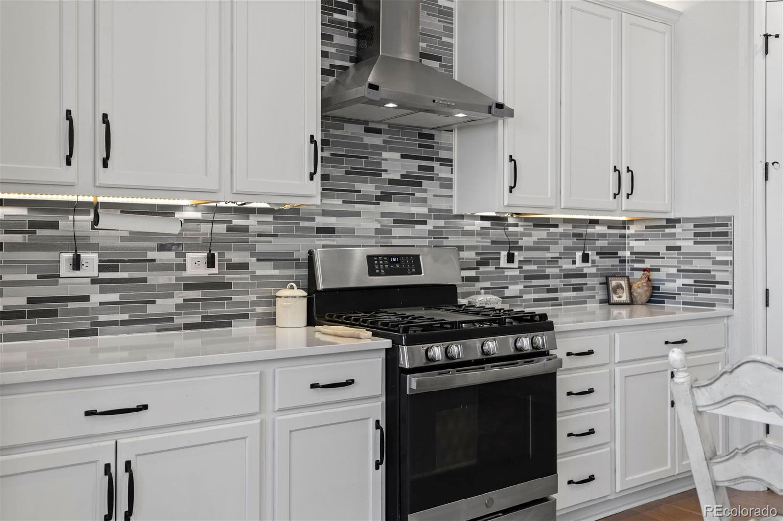 MLS Image #11 for 1018  gabriella lane,berthoud, Colorado