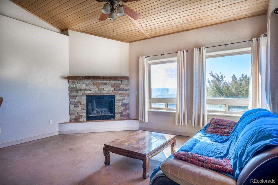 MLS Image #4 for 324  chaps court,walsenburg, Colorado