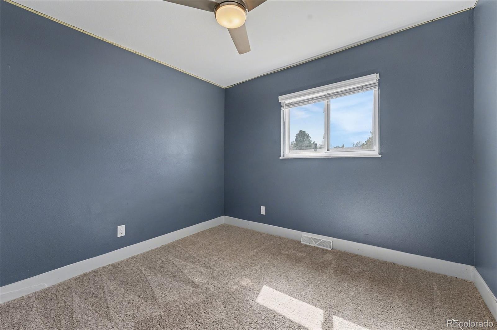 MLS Image #12 for 6511 s dahlia circle,centennial, Colorado
