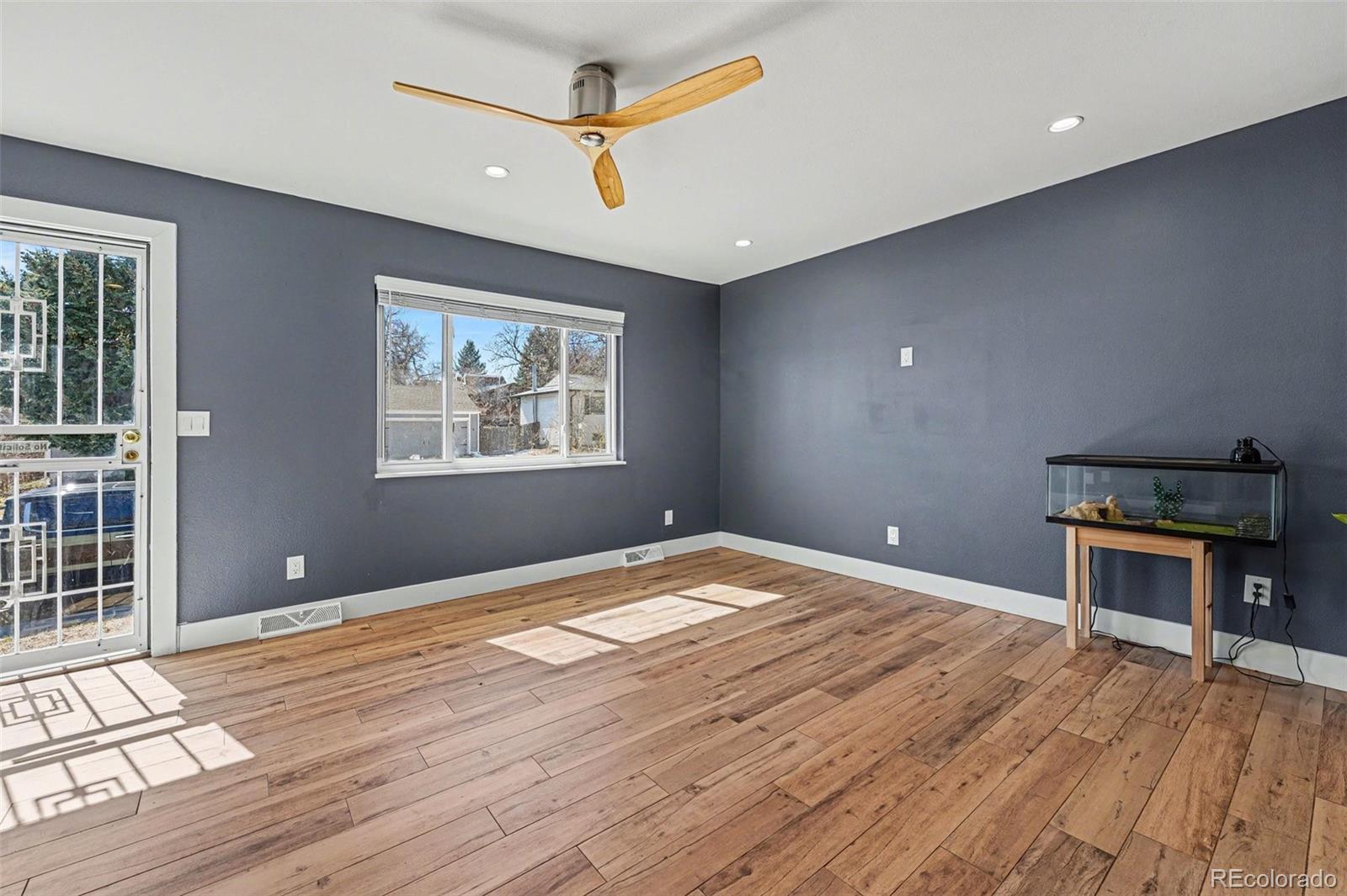 MLS Image #4 for 6511 s dahlia circle,centennial, Colorado