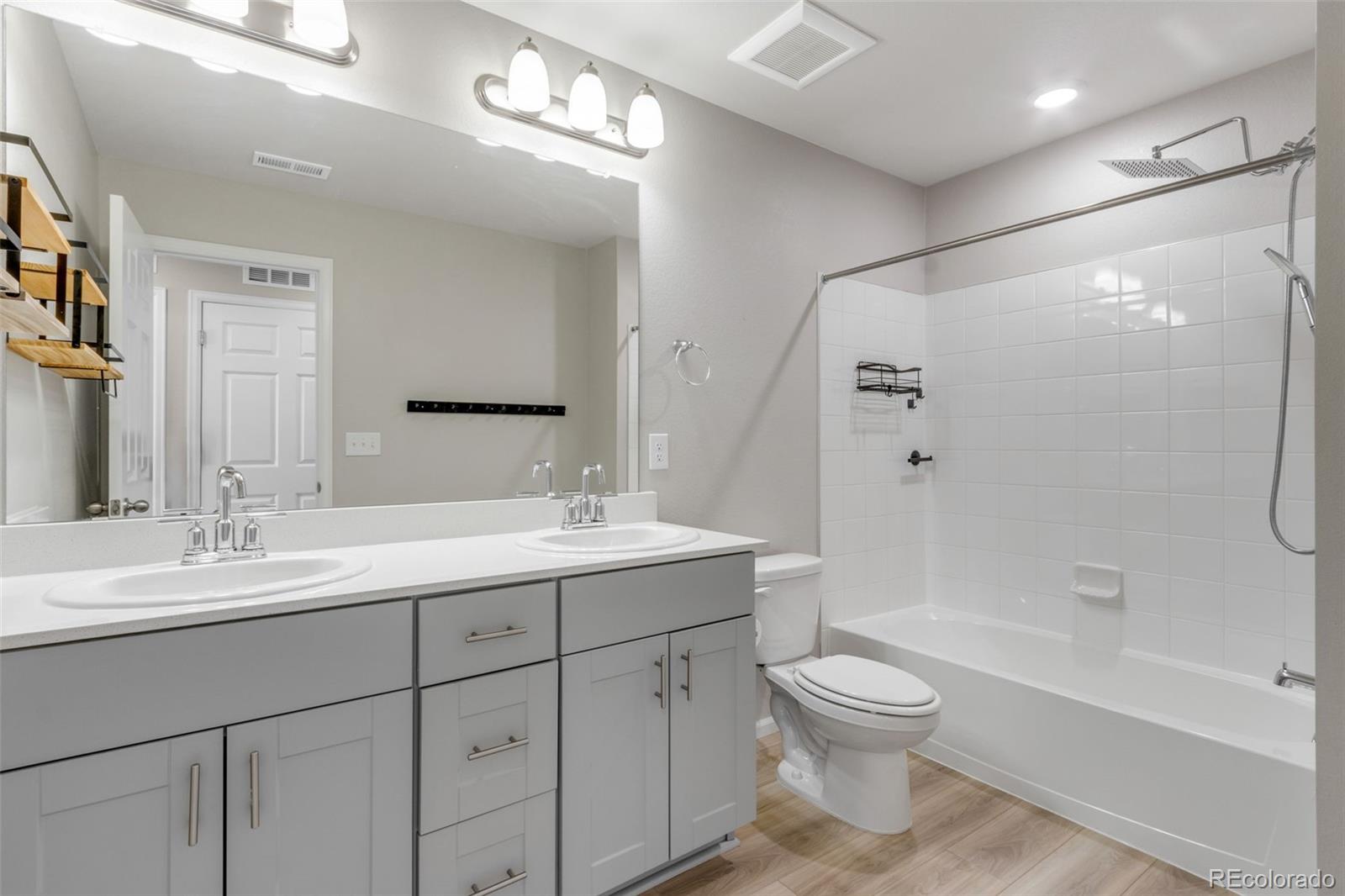 MLS Image #15 for 12331 w 57th avenue,arvada, Colorado