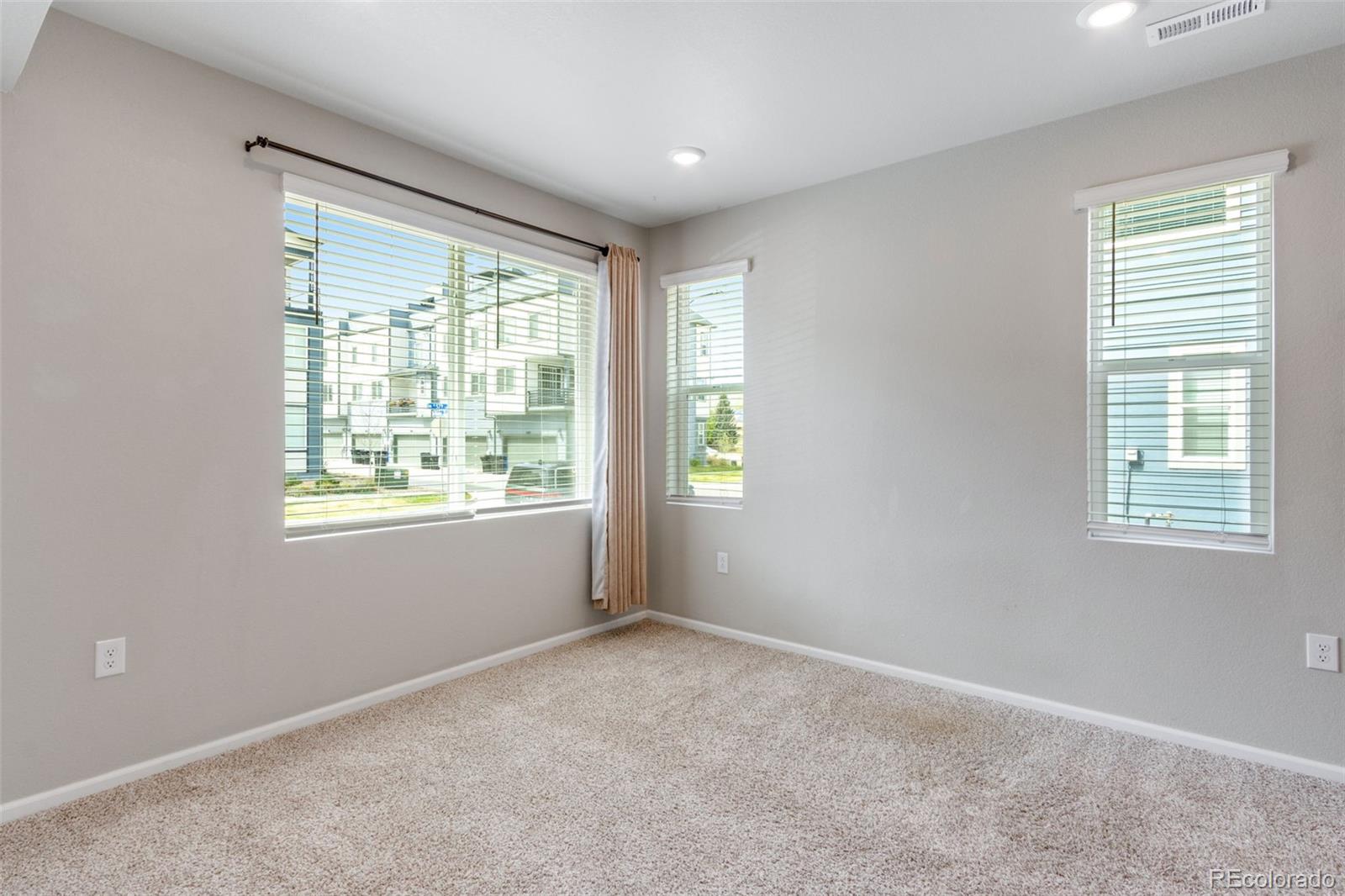 MLS Image #17 for 12331 w 57th avenue,arvada, Colorado