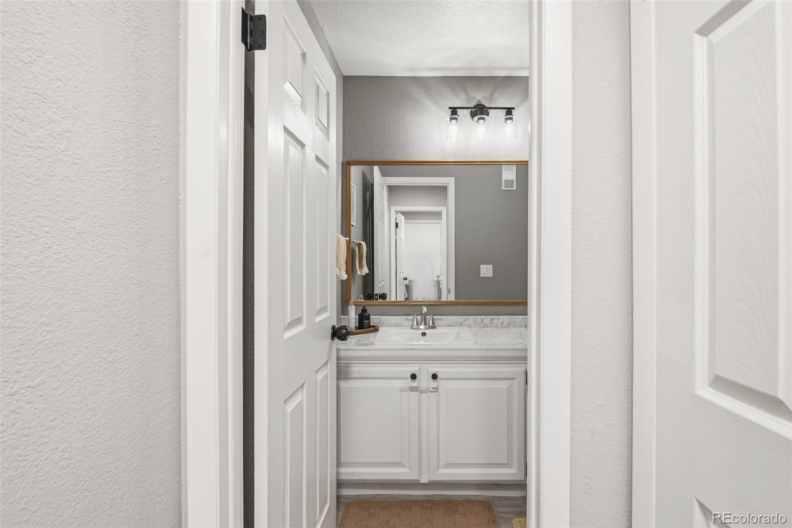 MLS Image #8 for 10432 w florida avenue,lakewood, Colorado
