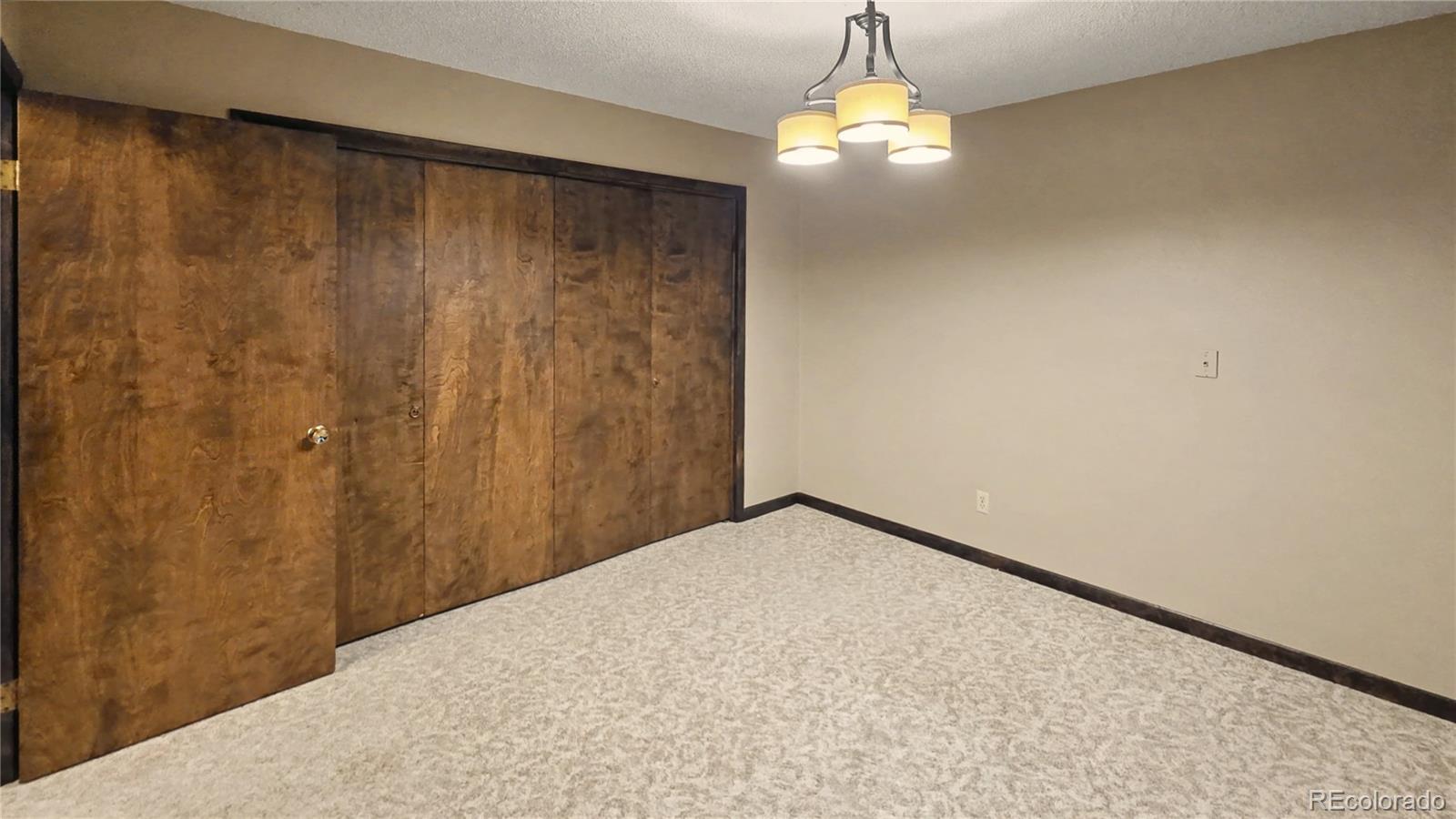 MLS Image #18 for 218 w 9th street,julesburg, Colorado