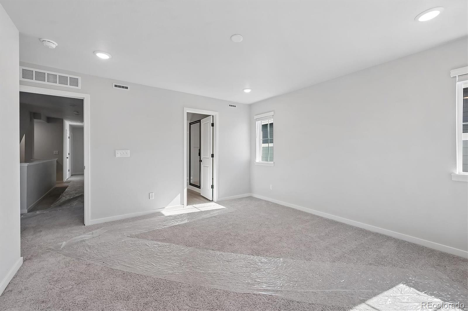 MLS Image #11 for 22695 e 47th avenue,aurora, Colorado