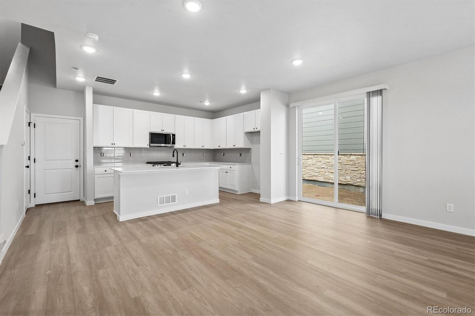 MLS Image #2 for 22695 e 47th avenue,aurora, Colorado