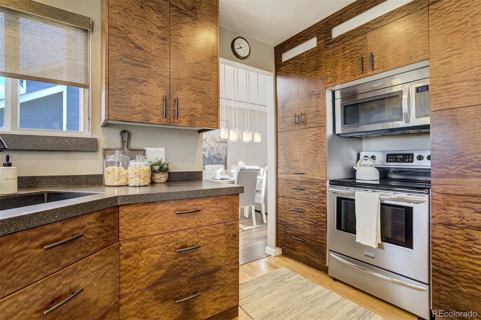 MLS Image #10 for 3415  birnamwood drive,colorado springs, Colorado