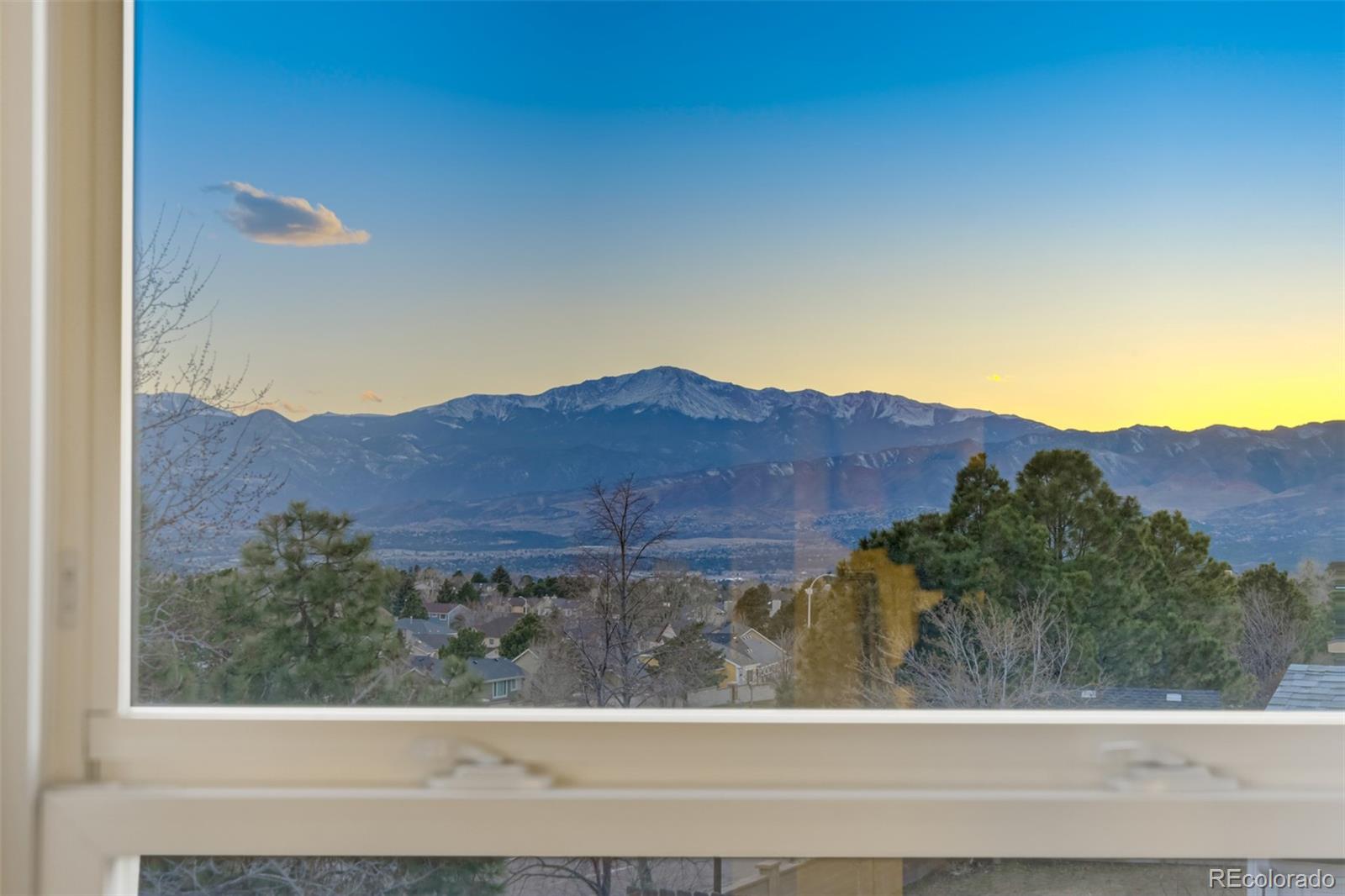 MLS Image #13 for 3415  birnamwood drive,colorado springs, Colorado