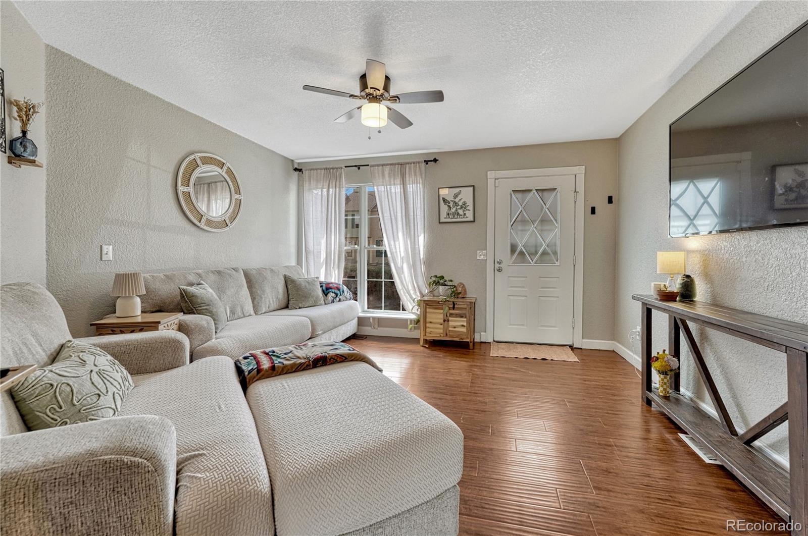 MLS Image #2 for 1662 s idalia circle j,aurora, Colorado