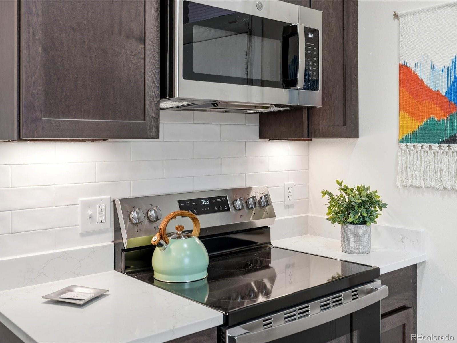 MLS Image #15 for 1021 e 23rd avenue,denver, Colorado