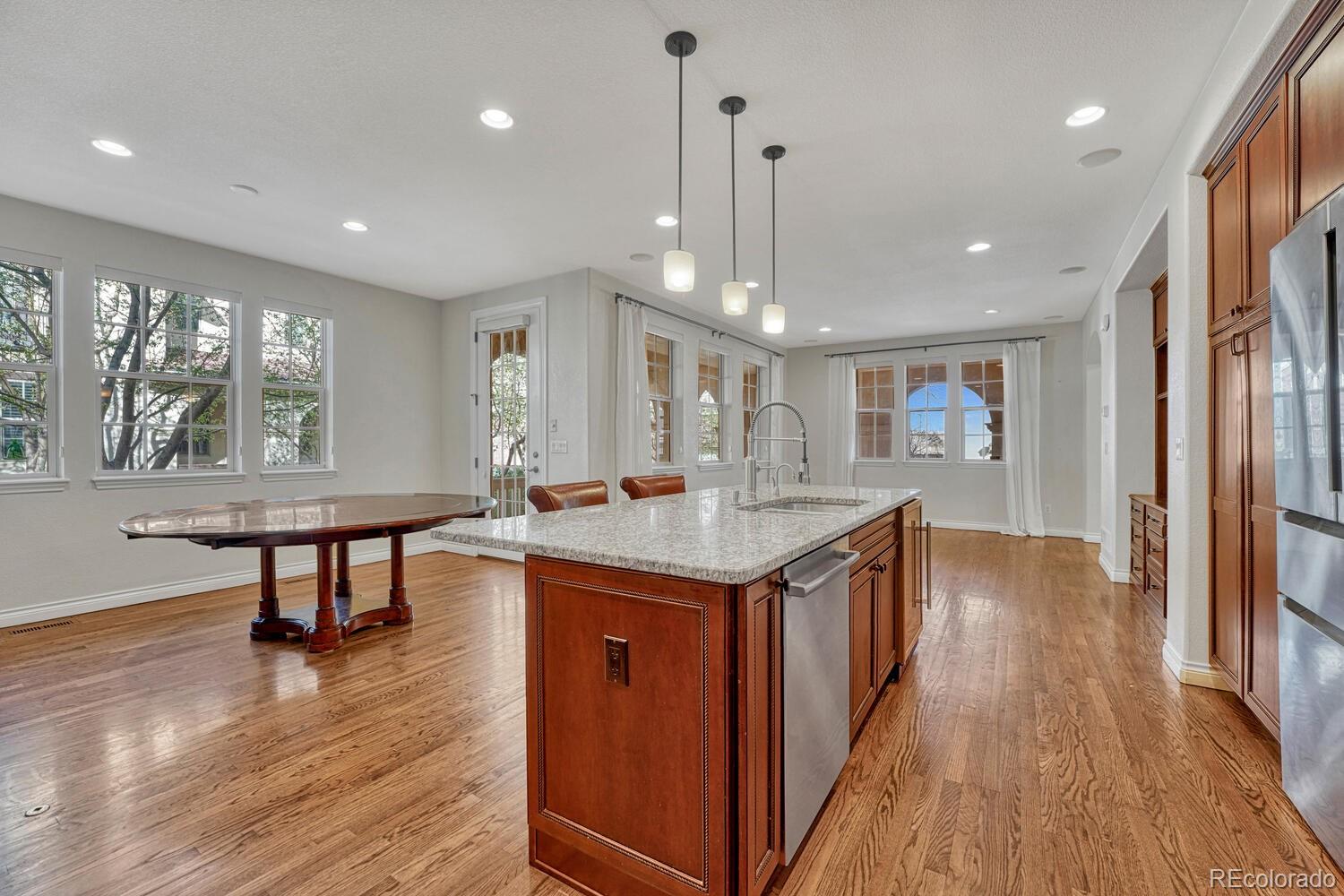 MLS Image #10 for 8873 e 29th place,denver, Colorado