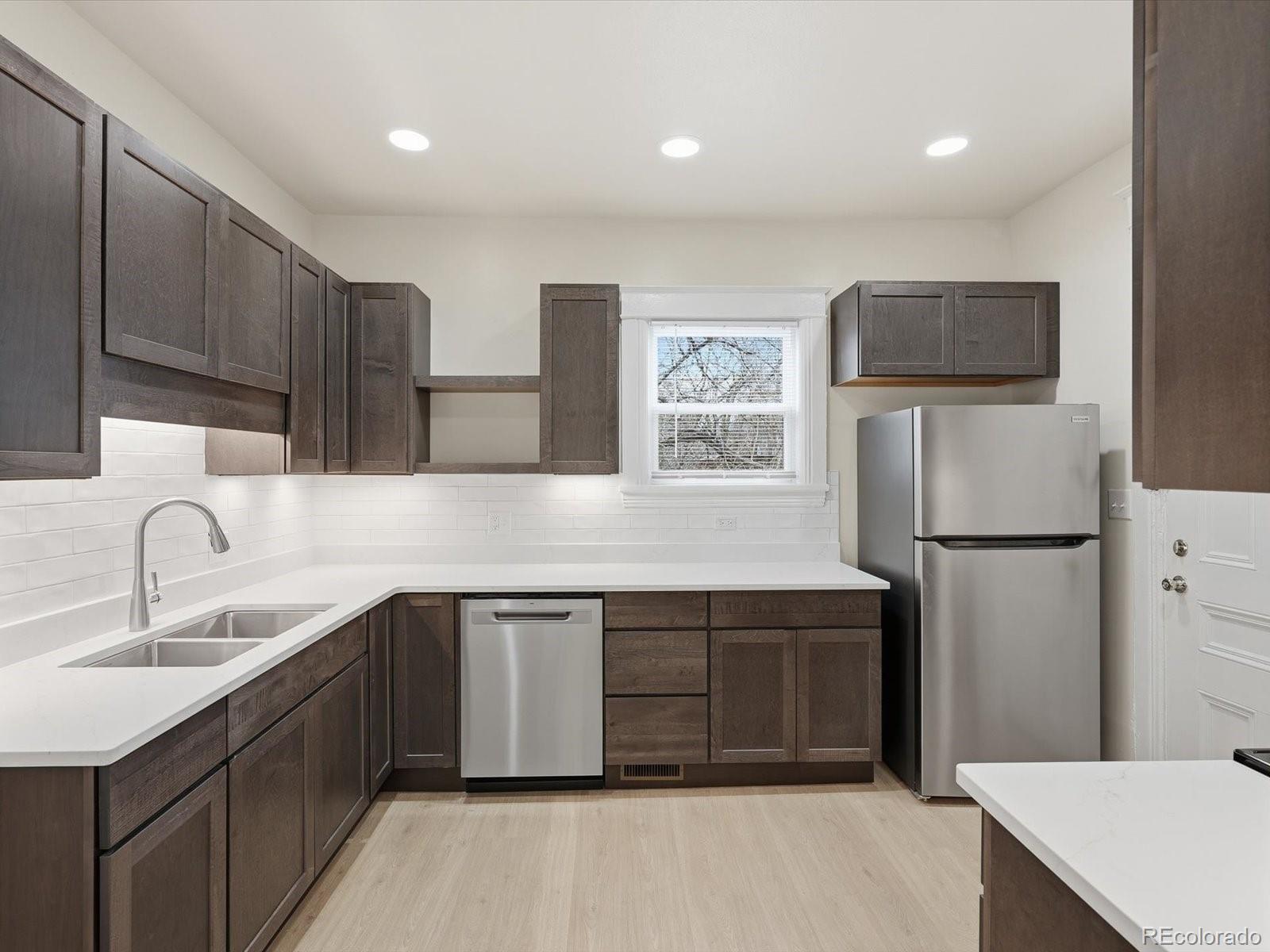 MLS Image #11 for 1023 e 23rd avenue,denver, Colorado