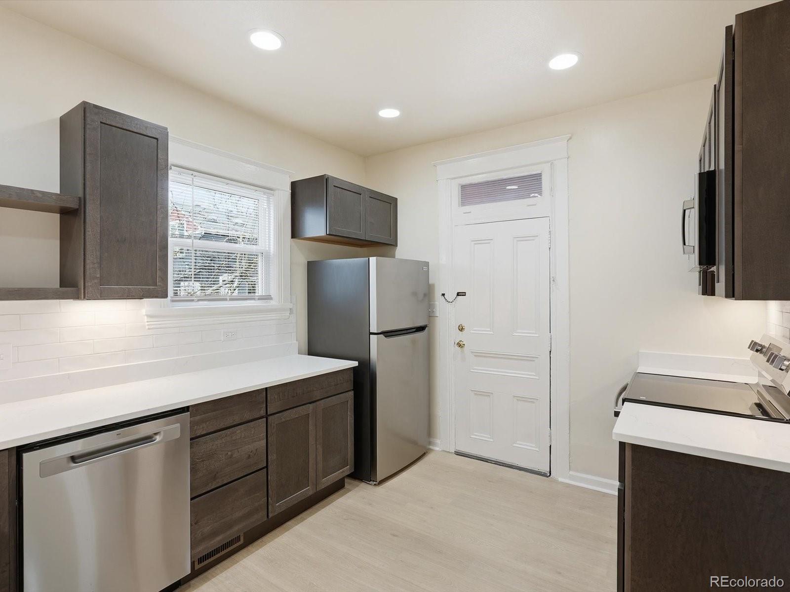 MLS Image #12 for 1023 e 23rd avenue,denver, Colorado