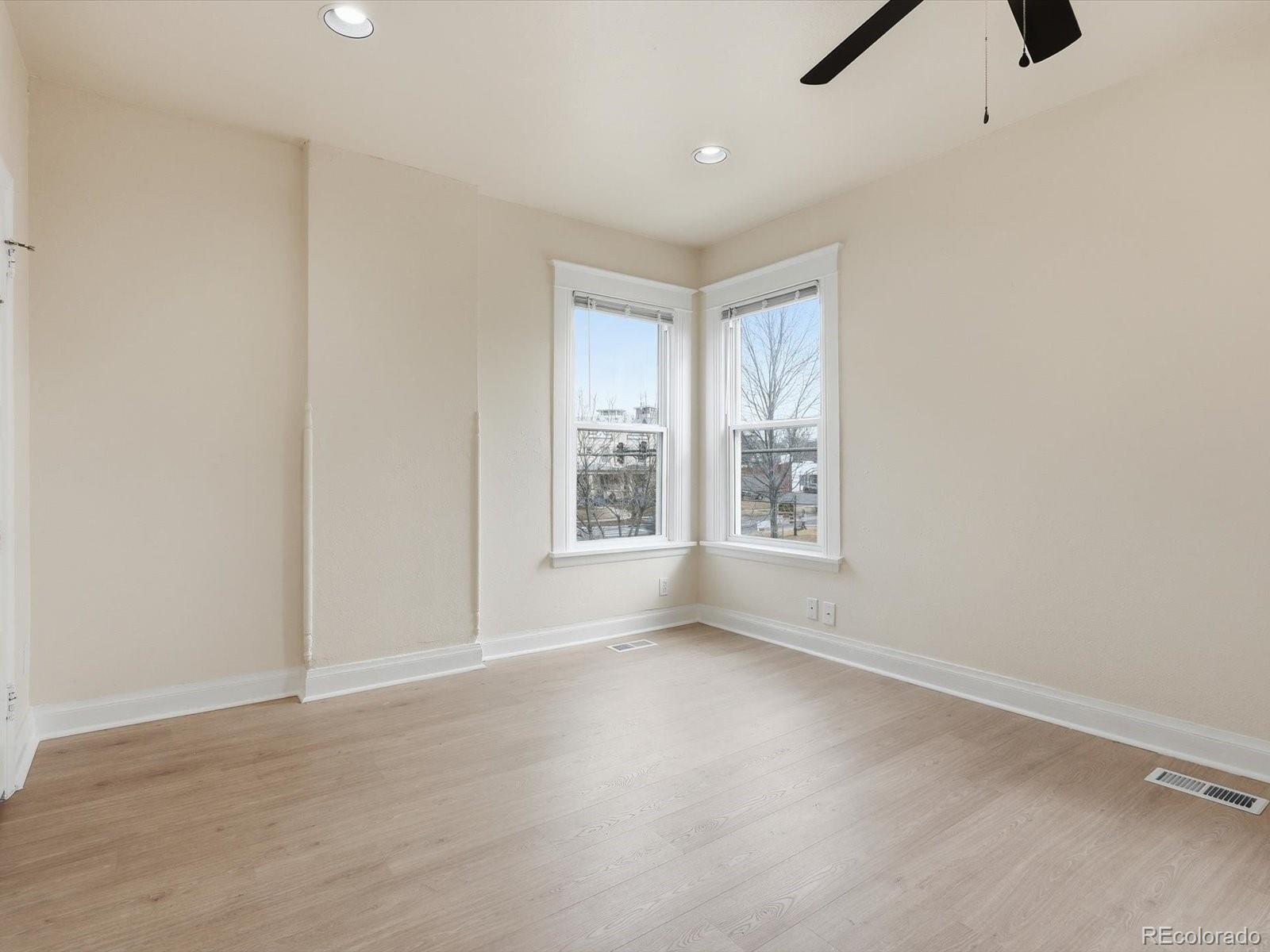 MLS Image #18 for 1023 e 23rd avenue,denver, Colorado