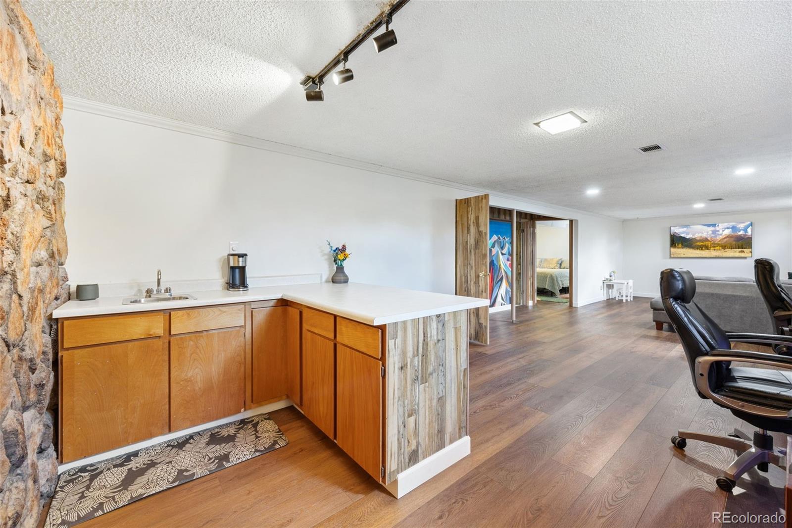 MLS Image #14 for 1354 s kendall court,lakewood, Colorado