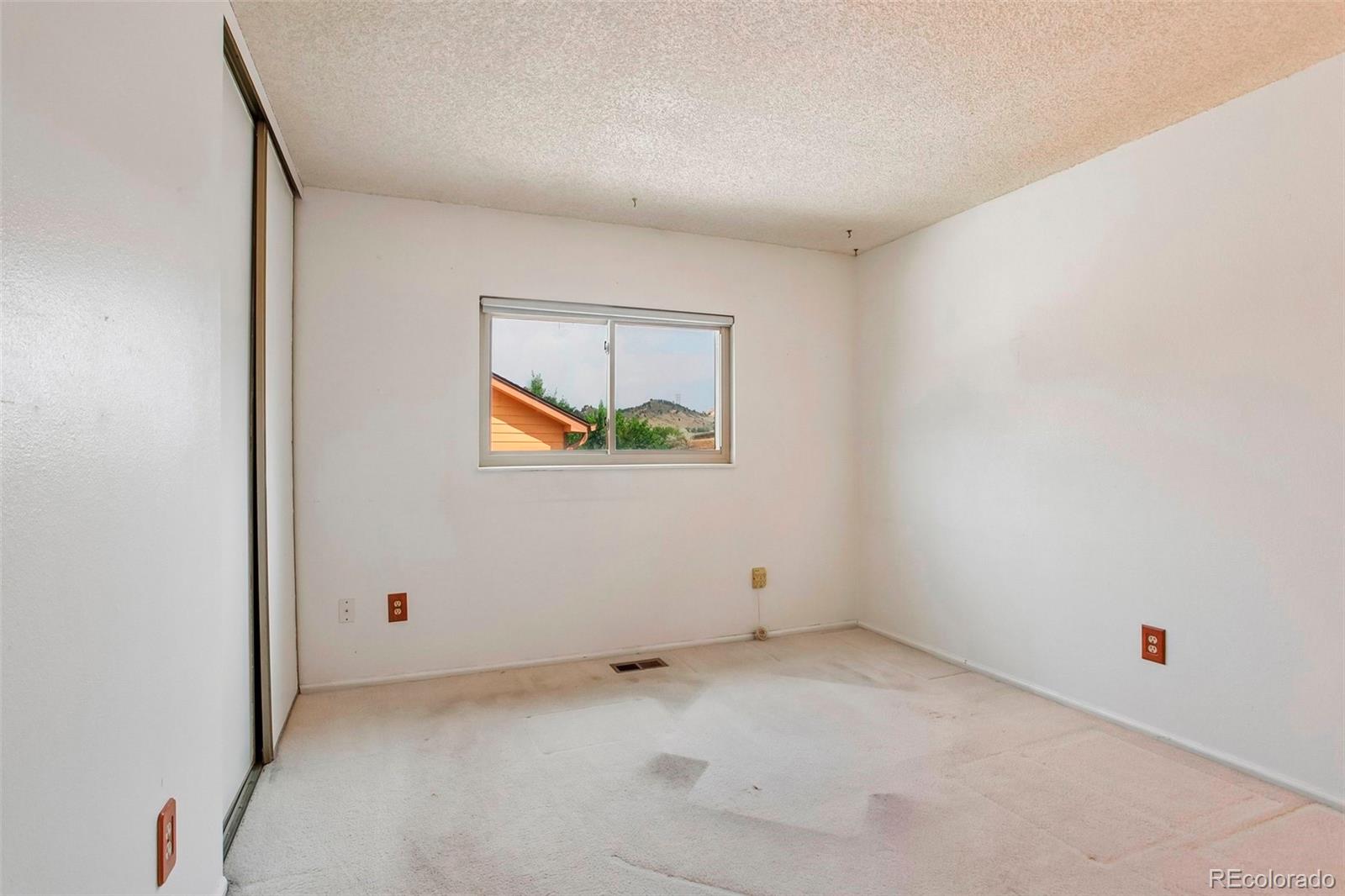 MLS Image #13 for 228  berthoud way,golden, Colorado