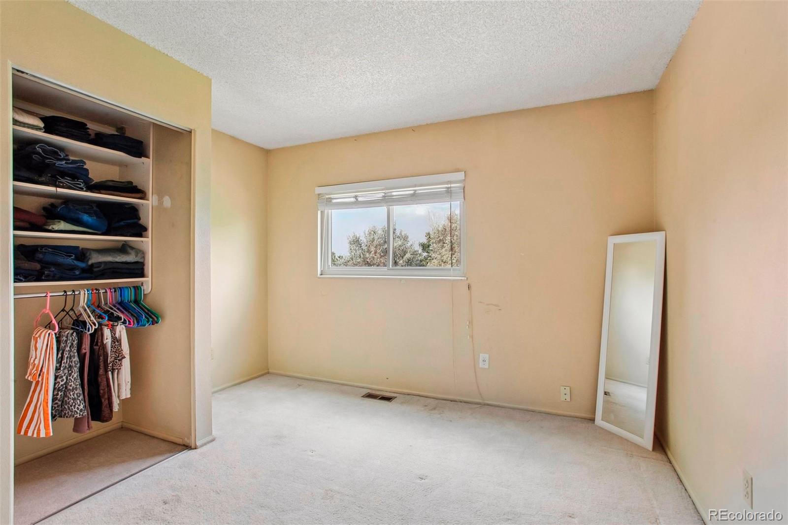 MLS Image #14 for 228  berthoud way,golden, Colorado