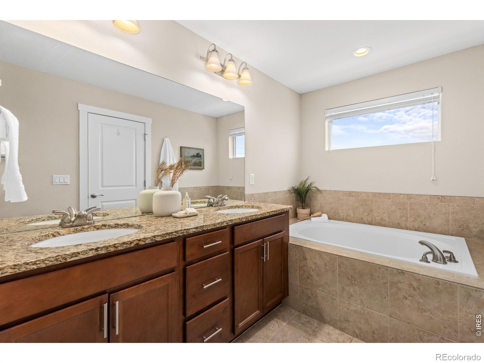 MLS Image #21 for 653  grandview mdws drive,longmont, Colorado