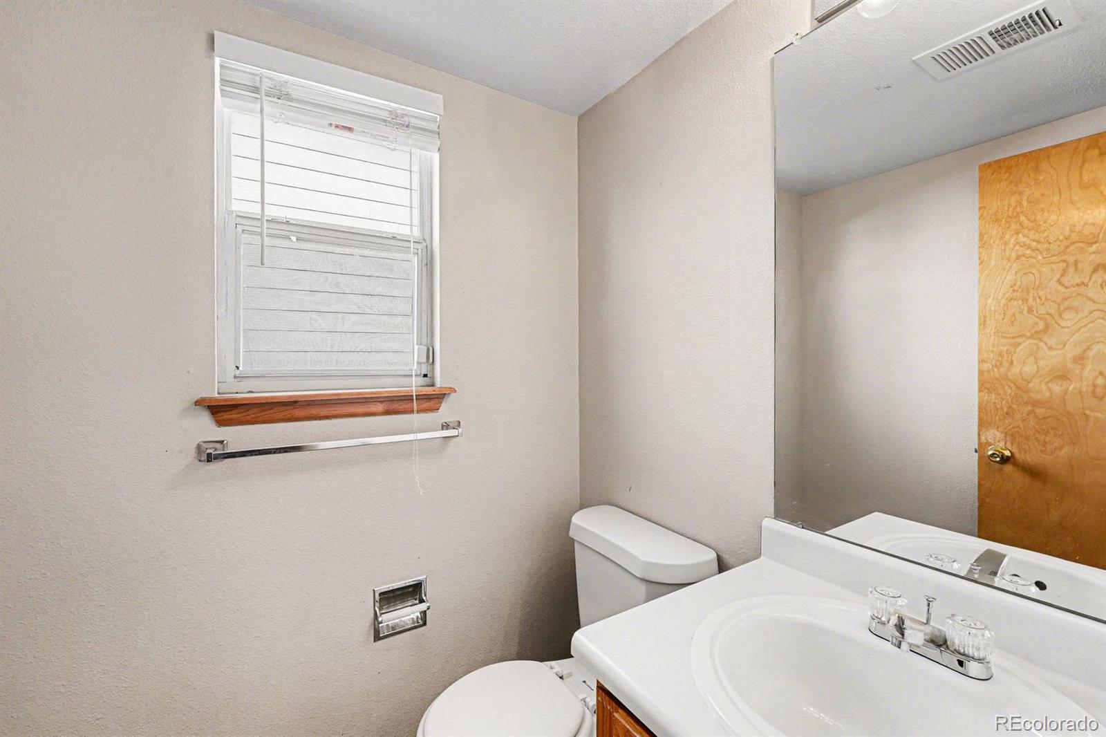 MLS Image #12 for 5458 s perth way,centennial, Colorado