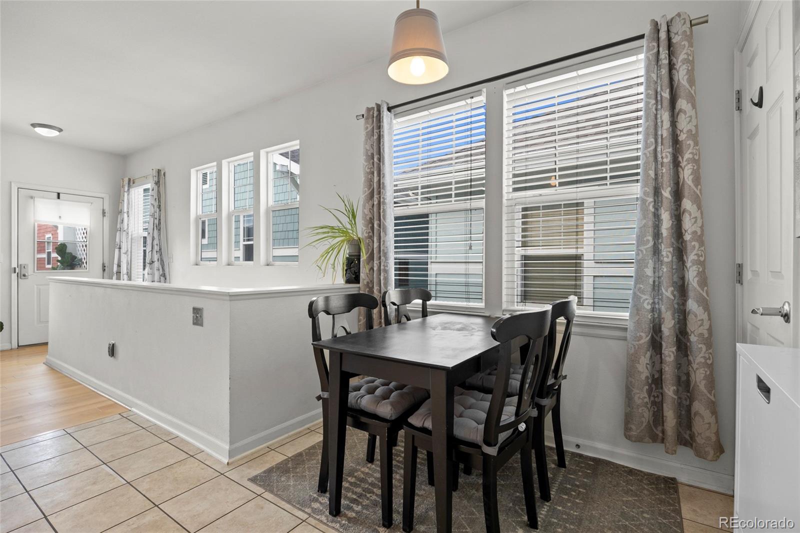 MLS Image #16 for 7454 e 28th avenue,denver, Colorado