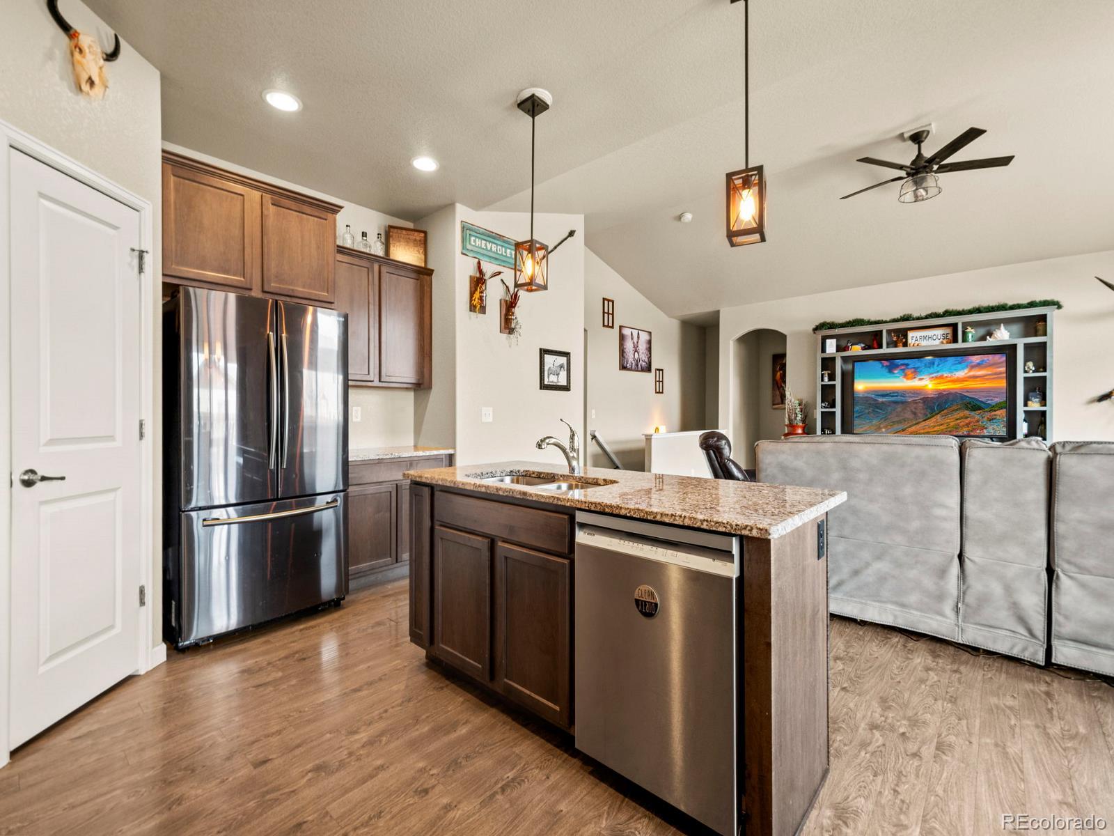 MLS Image #14 for 822  settlers drive,milliken, Colorado