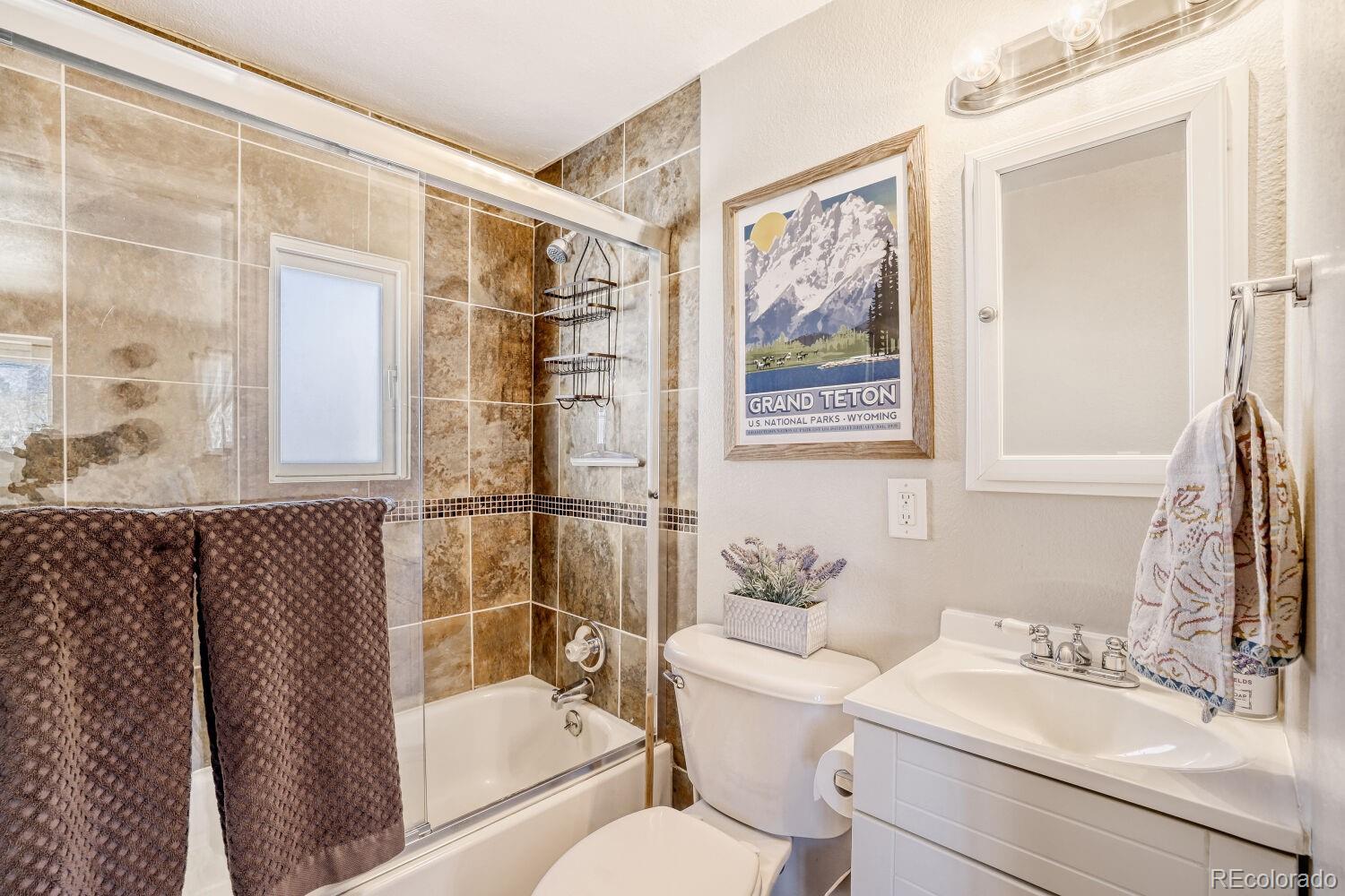 MLS Image #11 for 1070  urban street,lakewood, Colorado