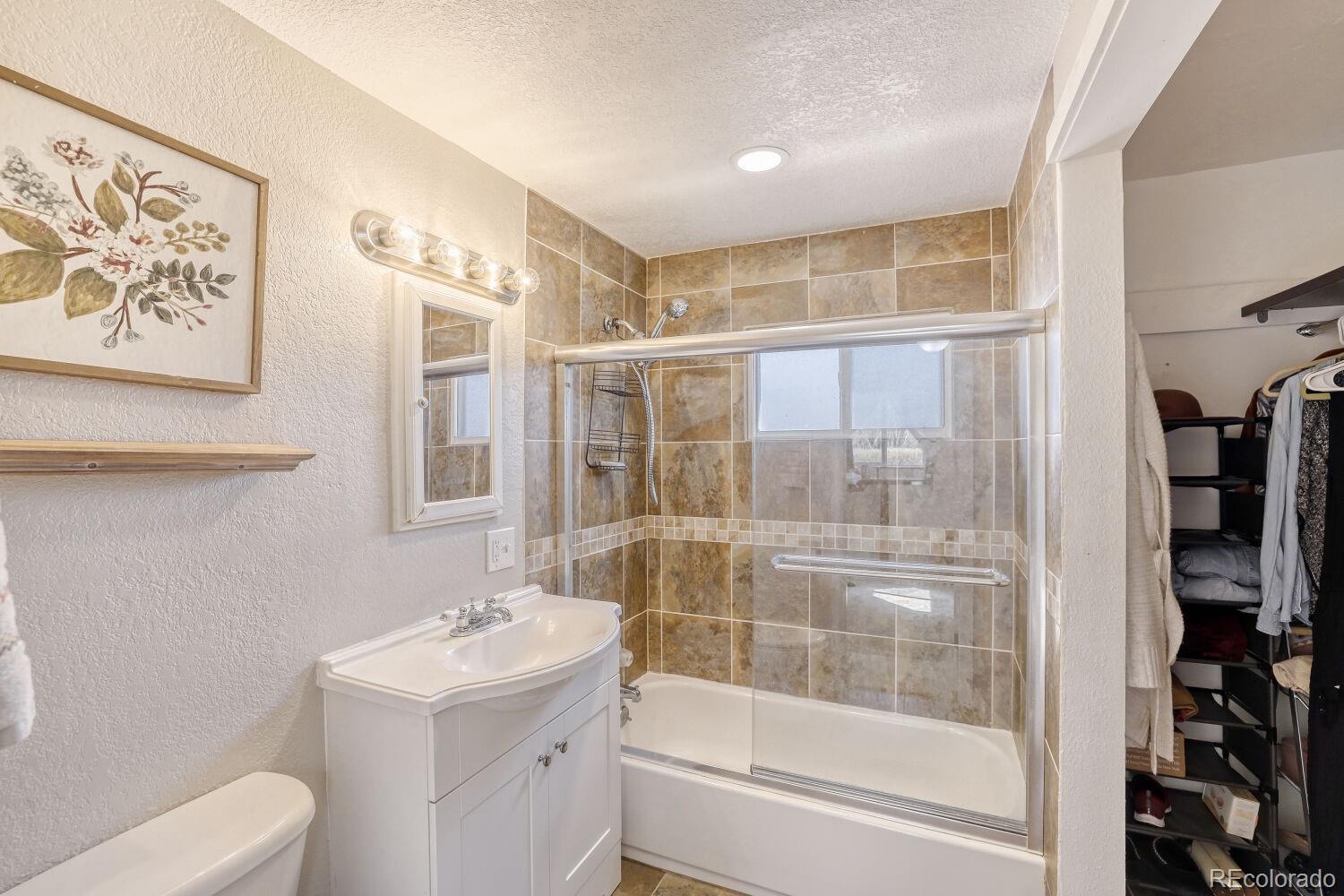 MLS Image #14 for 1070  urban street,lakewood, Colorado