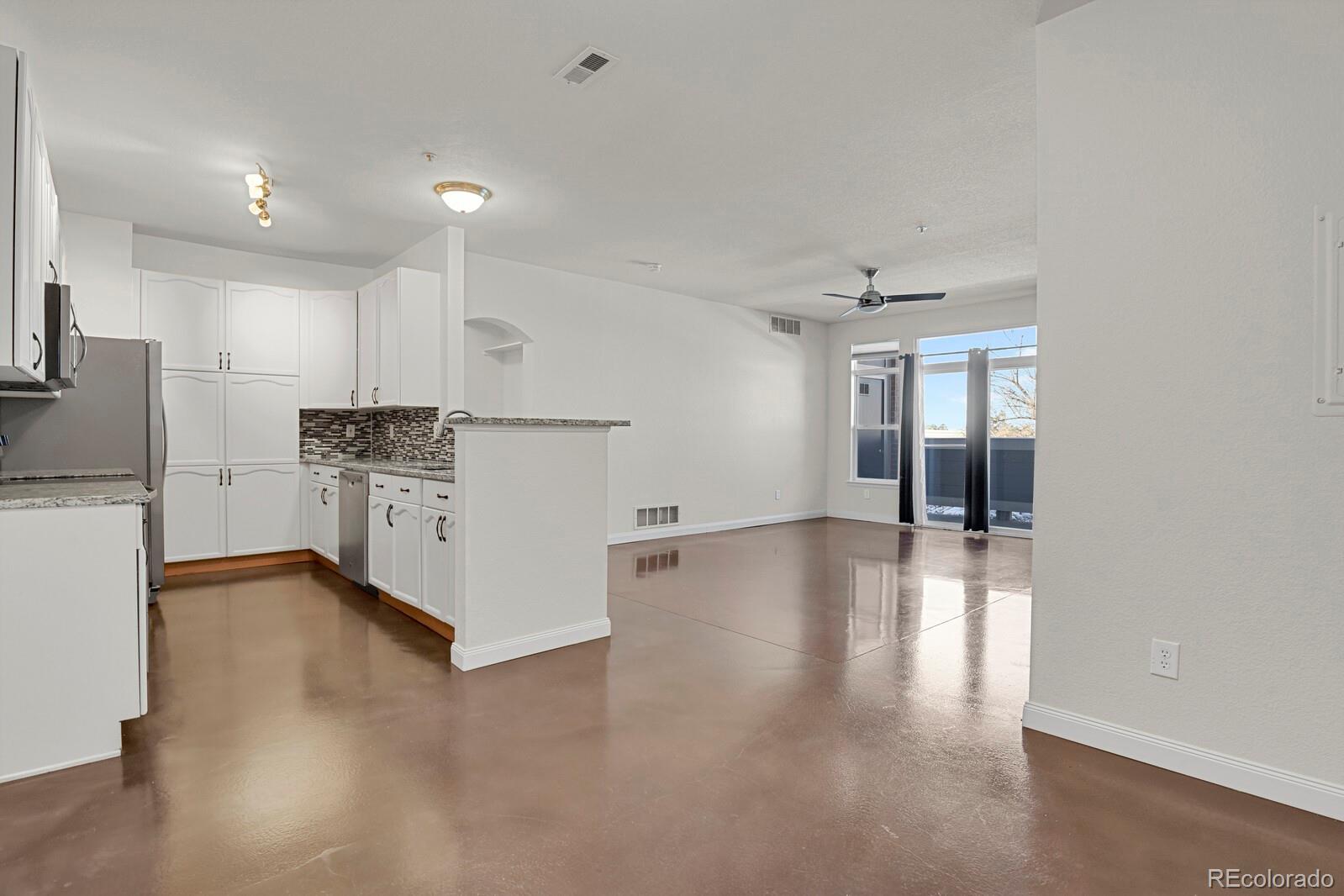 MLS Image #6 for 14313 e 1st drive 104,aurora, Colorado