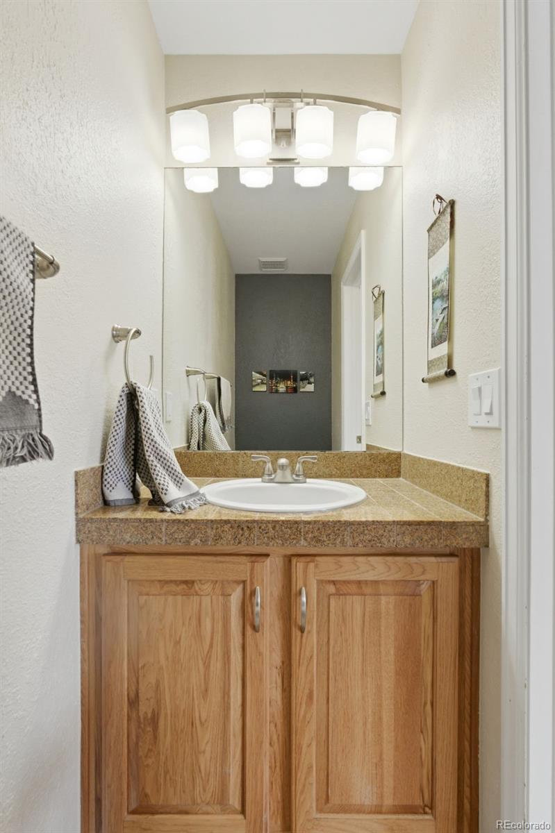 MLS Image #15 for 22102 e ida place,aurora, Colorado