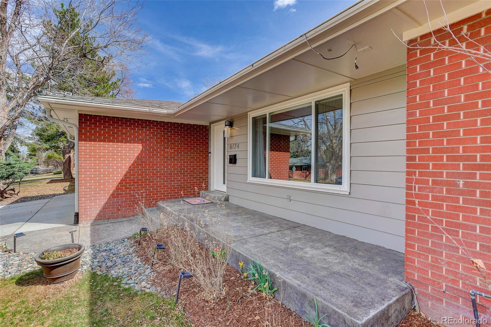 MLS Image #4 for 6174 s fairfield street,littleton, Colorado