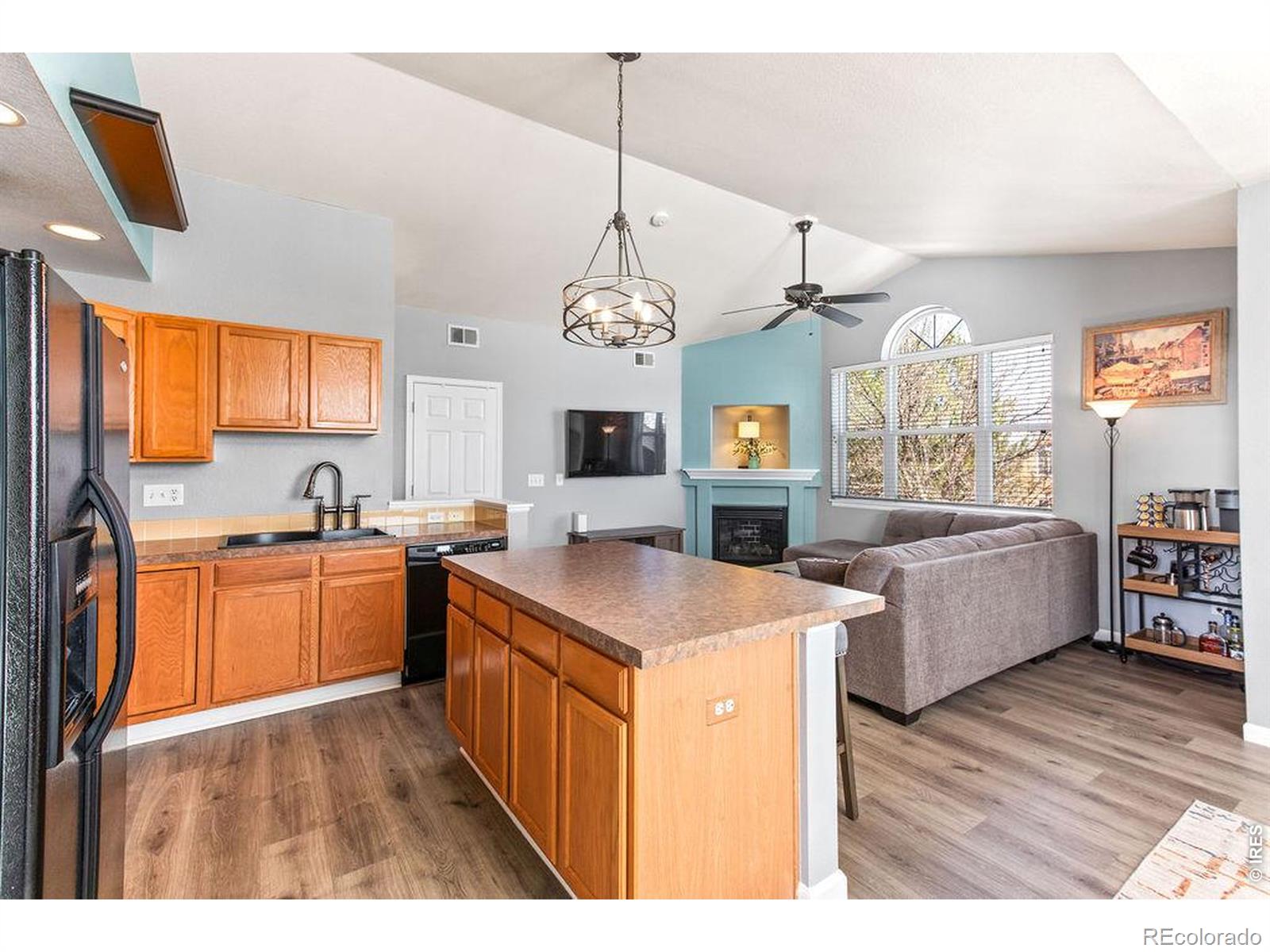 MLS Image #10 for 2011  grays peak drive,loveland, Colorado