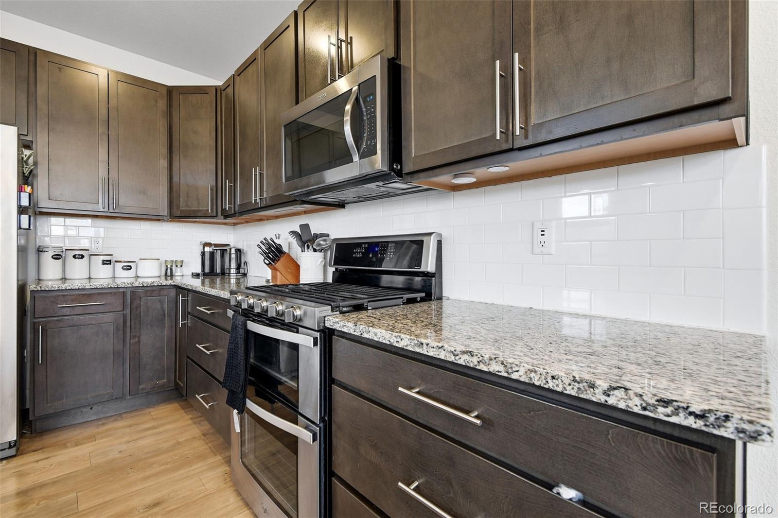 MLS Image #22 for 19585 e sunset circle,centennial, Colorado