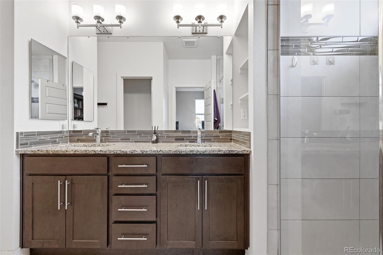 MLS Image #31 for 19585 e sunset circle,centennial, Colorado