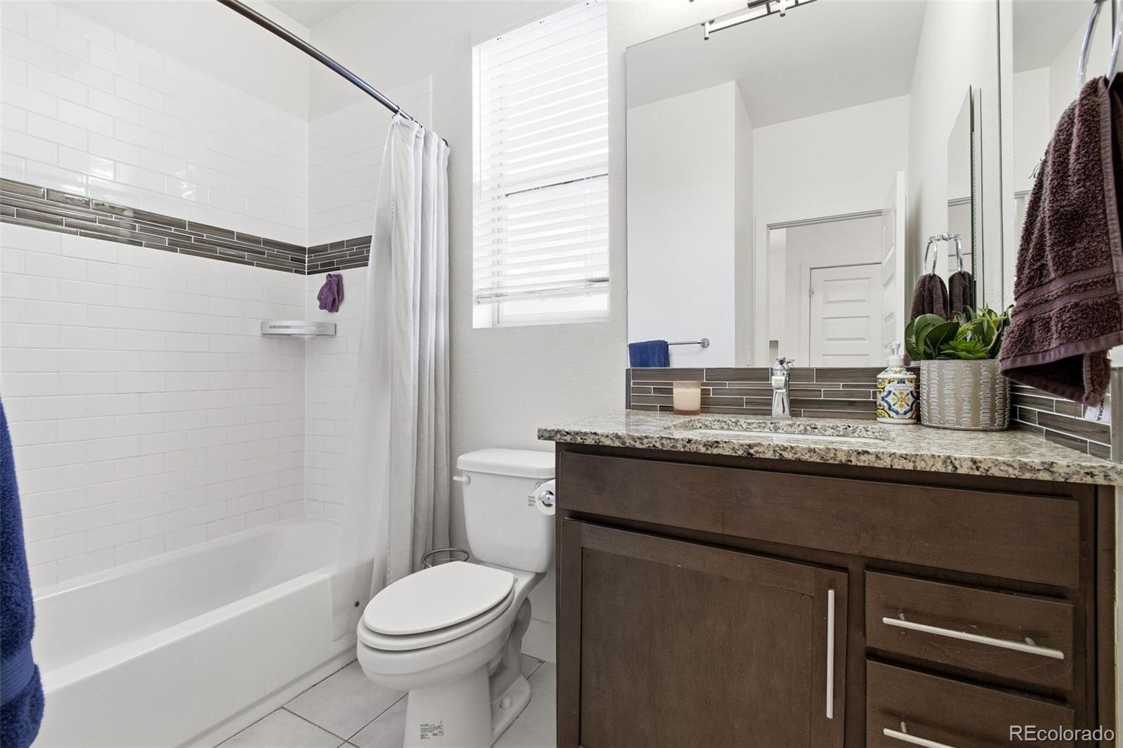 MLS Image #38 for 19585 e sunset circle,centennial, Colorado