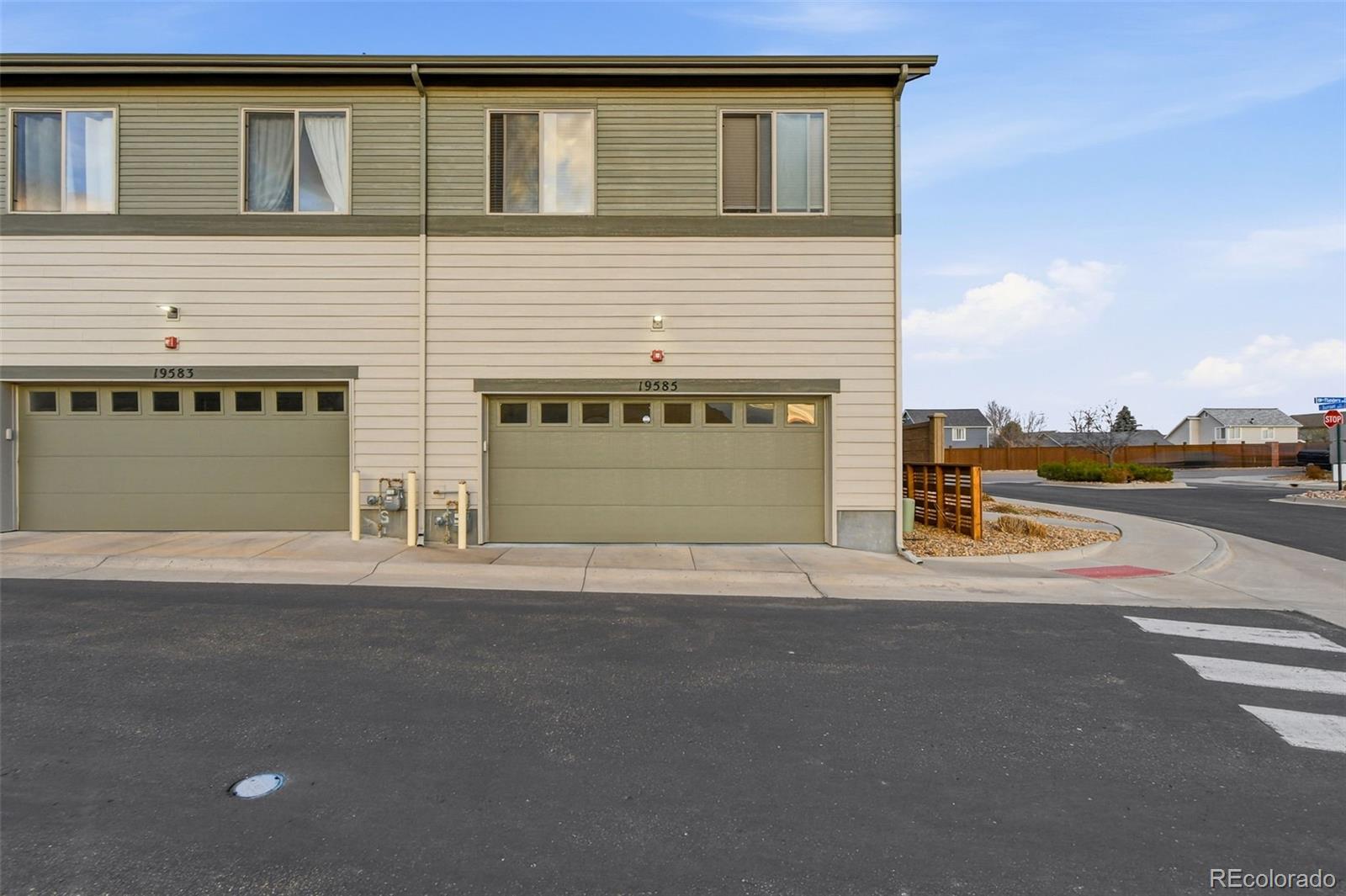 MLS Image #46 for 19585 e sunset circle,centennial, Colorado