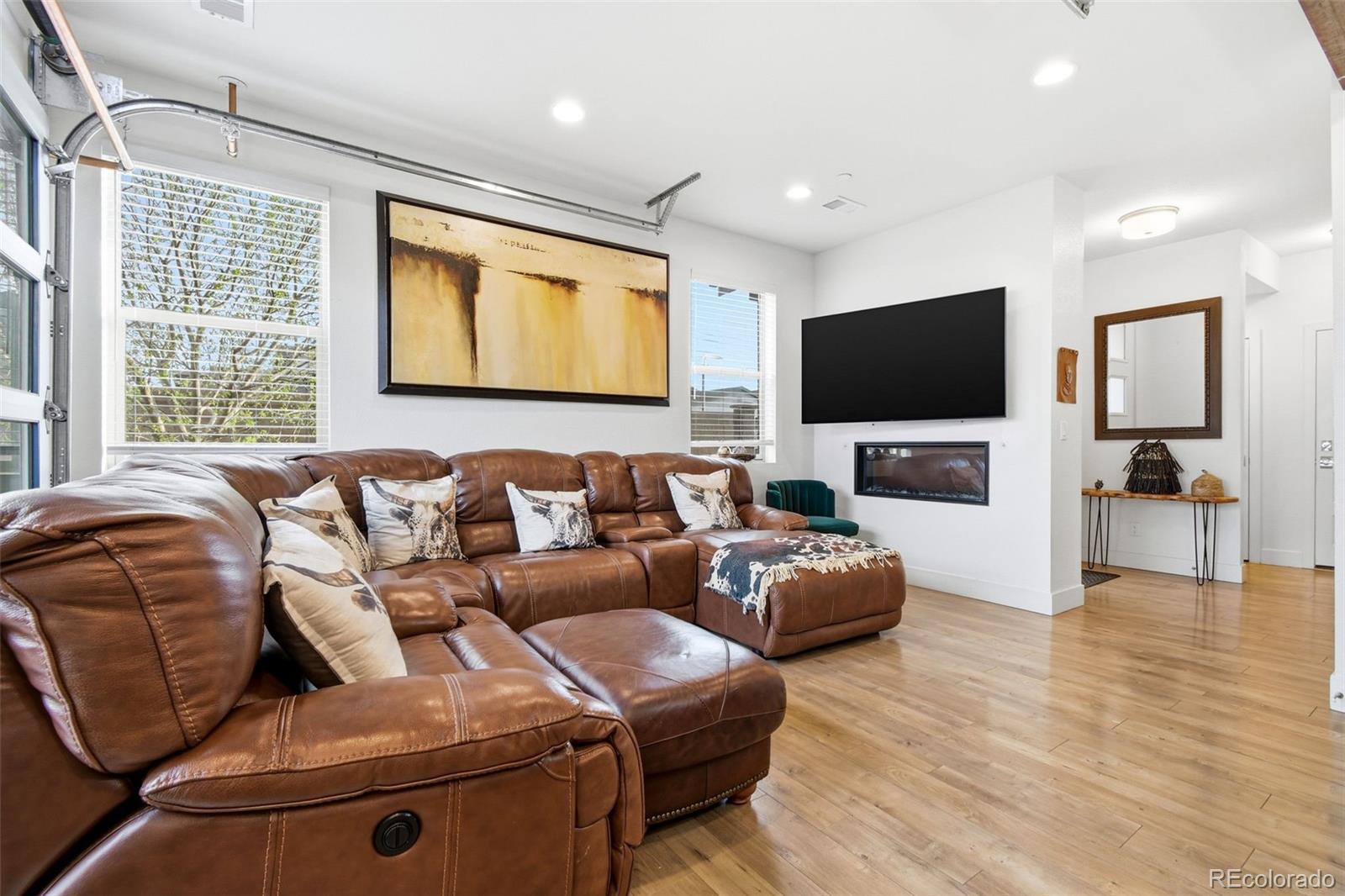 MLS Image #8 for 19585 e sunset circle,centennial, Colorado