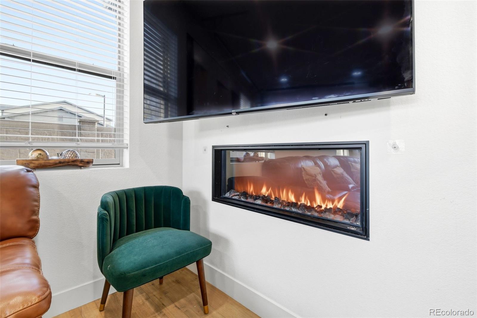 MLS Image #9 for 19585 e sunset circle,centennial, Colorado