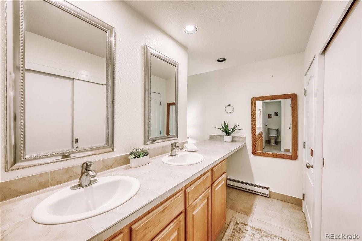 MLS Image #15 for 22280  us highway 6  1716,keystone, Colorado