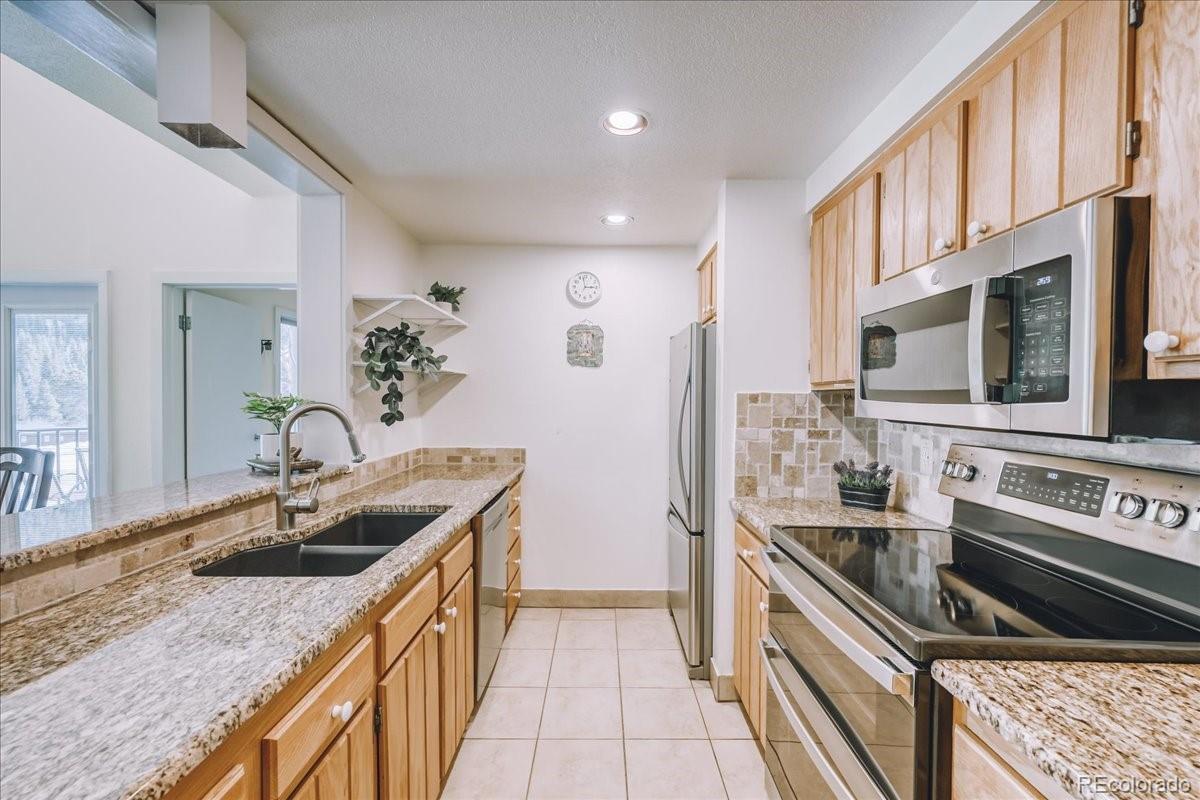 MLS Image #4 for 22280  us highway 6  1716,keystone, Colorado